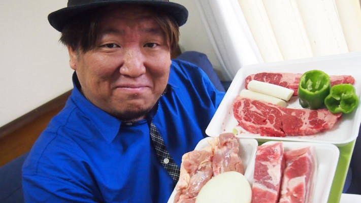 全長1m!?大食い男子の夢、デカロング串焼きを作ってみた!