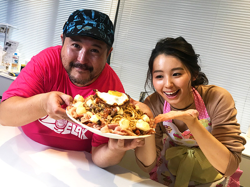 小池里奈ちゃんの料理の腕前はいかに Youtube番組 となりのこいけ にケンケン登場 収録裏話その2 Posibig ポジビッグ