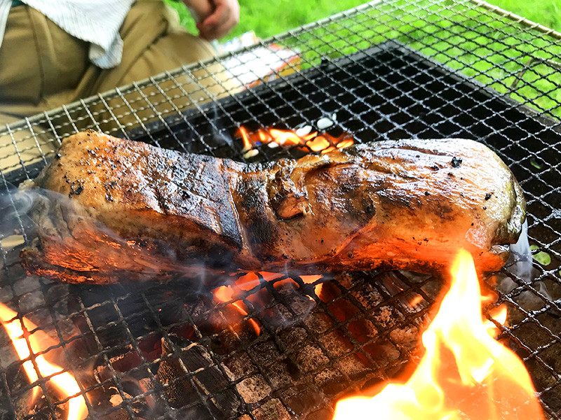 1泊2日のキャンプで27時間ぶっ続けでbbqをしてみた 寝ないで肉 Posibig ポジビッグ