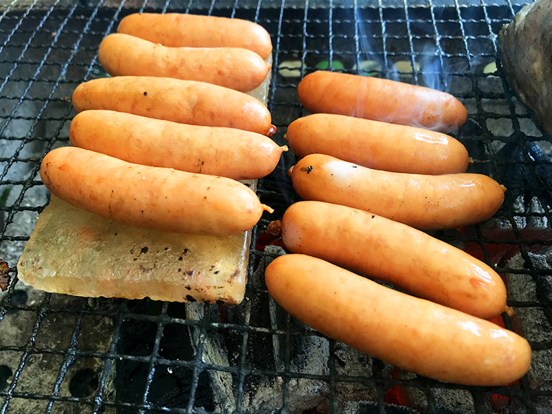 1泊2日のキャンプで27時間ぶっ続けでbbqをしてみた 寝ないで肉 Posibig ポジビッグ